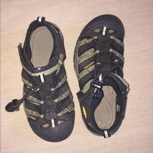 Keen Newport h2 water sandals hiking kids 3